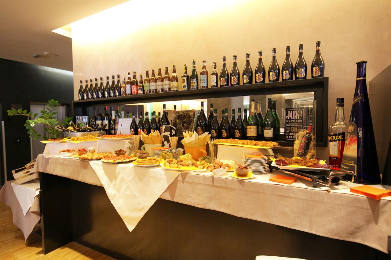 梅杰酒店 隆基代雷贡纳里 外观 照片